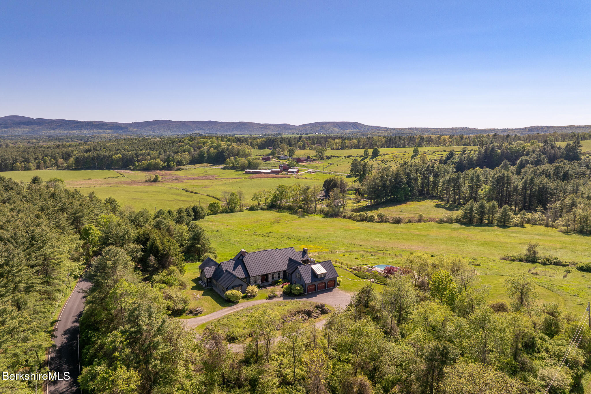 58 Round Hill Road Great Barrington, MA 01230 - Photo 3 of 86 aerial