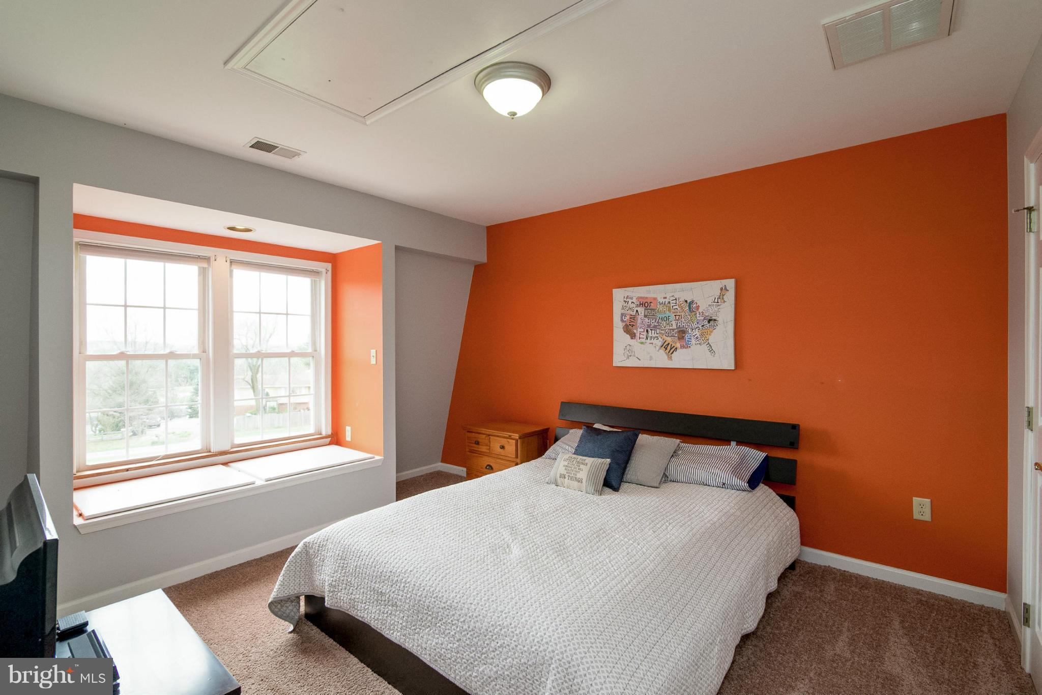 2501 Braddock Road Mount Airy, MD 21771 - Photo 12 of 30 a bedroom with a bed and a window