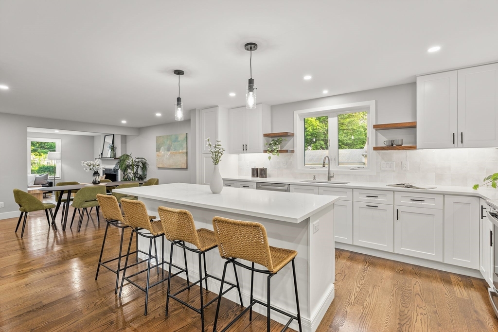 323 Ridge Street Arlington, MA 02474 - Photo 14 of 38