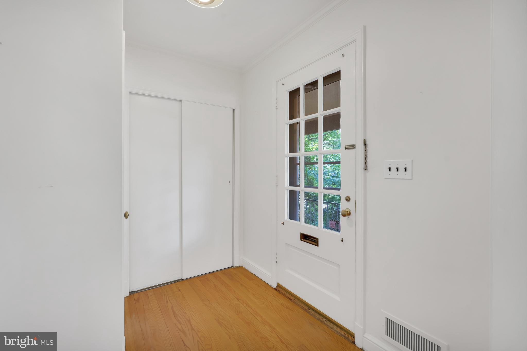 5523 Trent Street Chevy Chase, MD 20815 - Photo 21 of 42 Foyer Entry