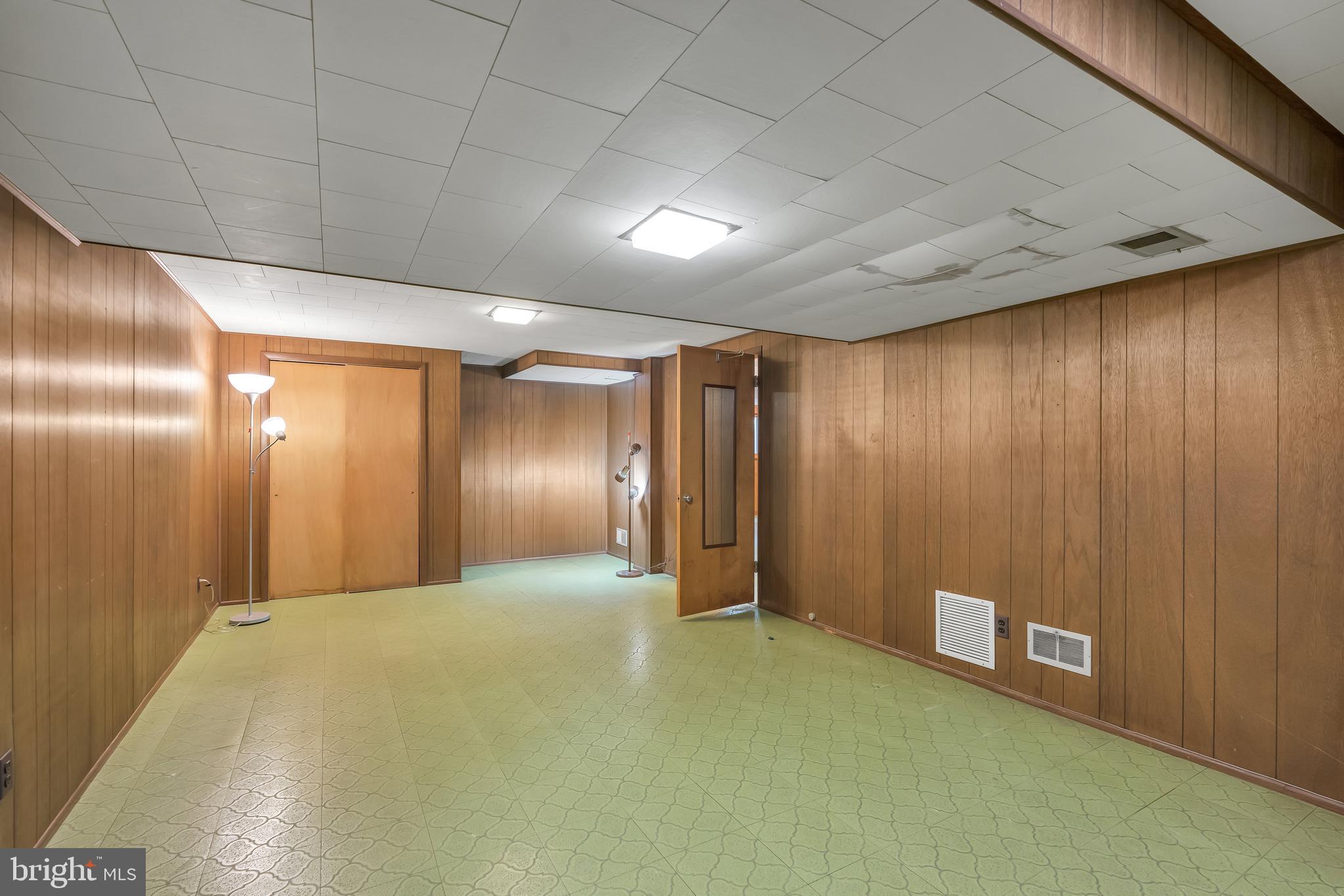 5523 Trent Street Chevy Chase, MD 20815 - Photo 27 of 42 Bonus Room / Playroom