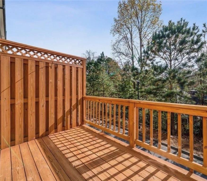 7215 Highland Bluff, Unit 2 Atlanta, GA 30328 - Photo 15 of 44