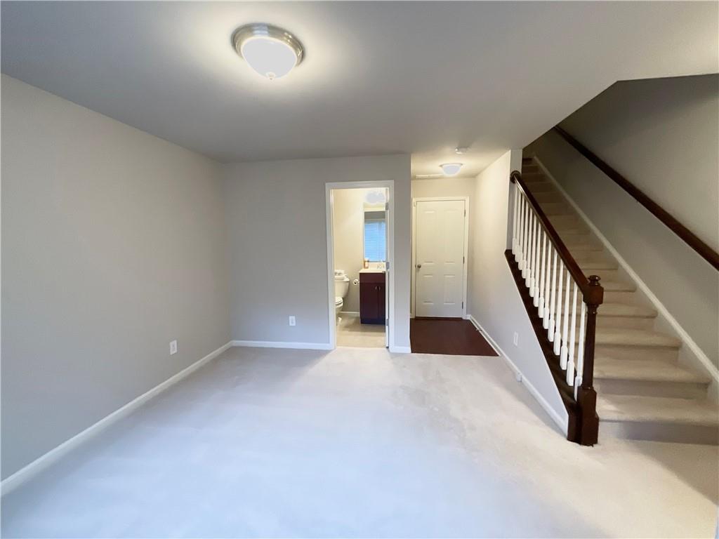 7215 Highland Bluff, Unit 2 Atlanta, GA 30328 - Photo 25 of 44