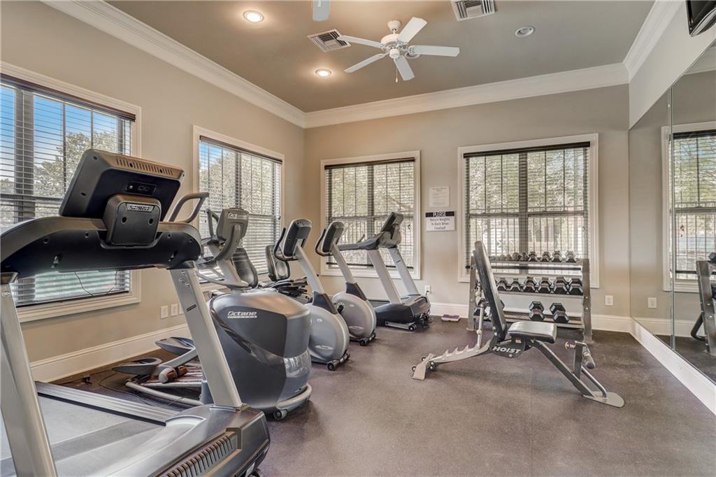 7215 Highland Bluff, Unit 2 Atlanta, GA 30328 - Photo 30 of 44