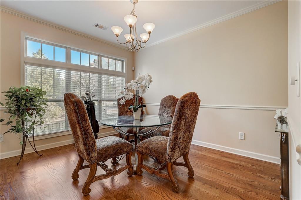 7215 Highland Bluff, Unit 2 Atlanta, GA 30328 - Photo 5 of 44