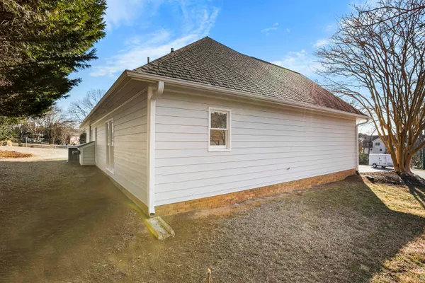 $284,900 | 225 Georgetown Court, Moore, SC 29369