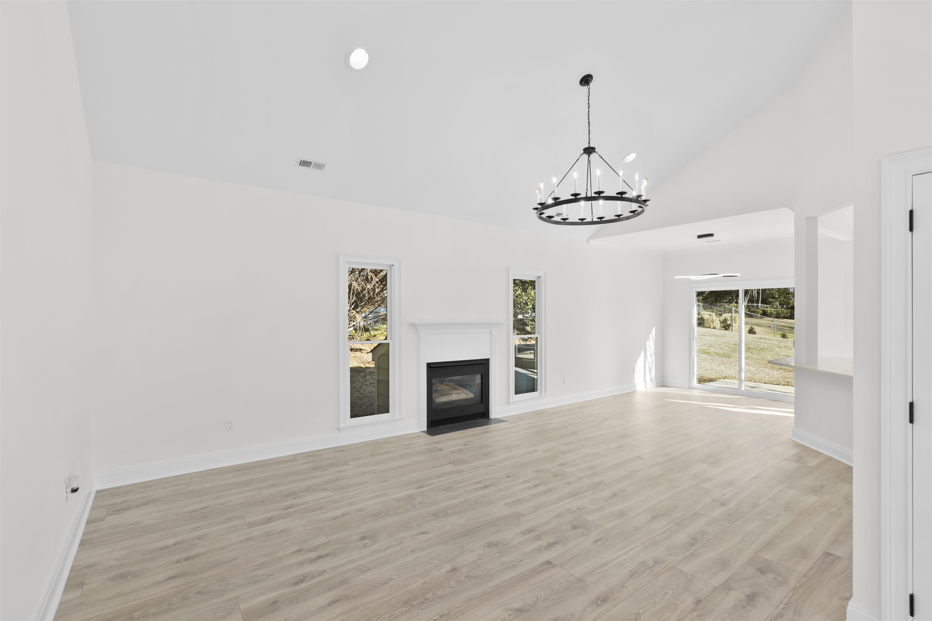 225 Georgetown Court Moore, SC 29369 - Photo 8 of 45