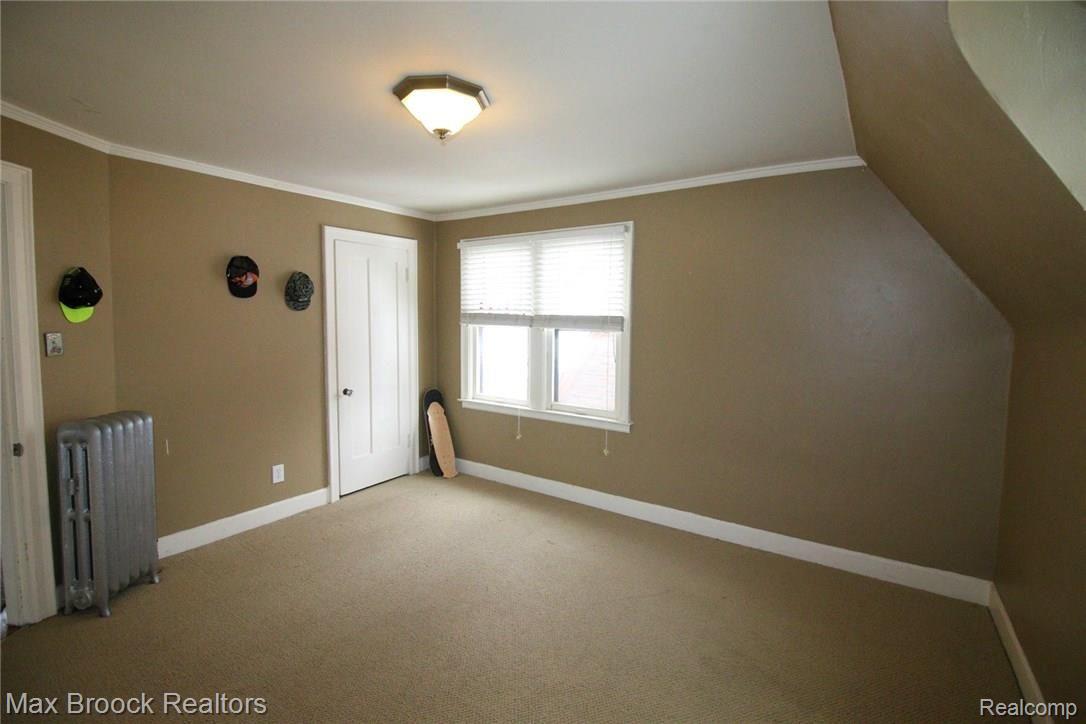 7 Amherst Road Pleasant Ridge, MI 48069 - Photo 23 of 30 Second Level Bedroom