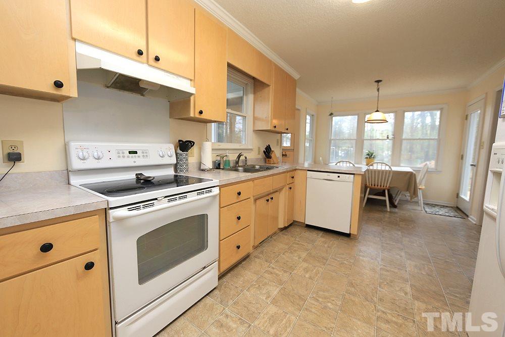 204 Lassiter Farm Road Raleigh, NC 27603 - Photo 14 of 30