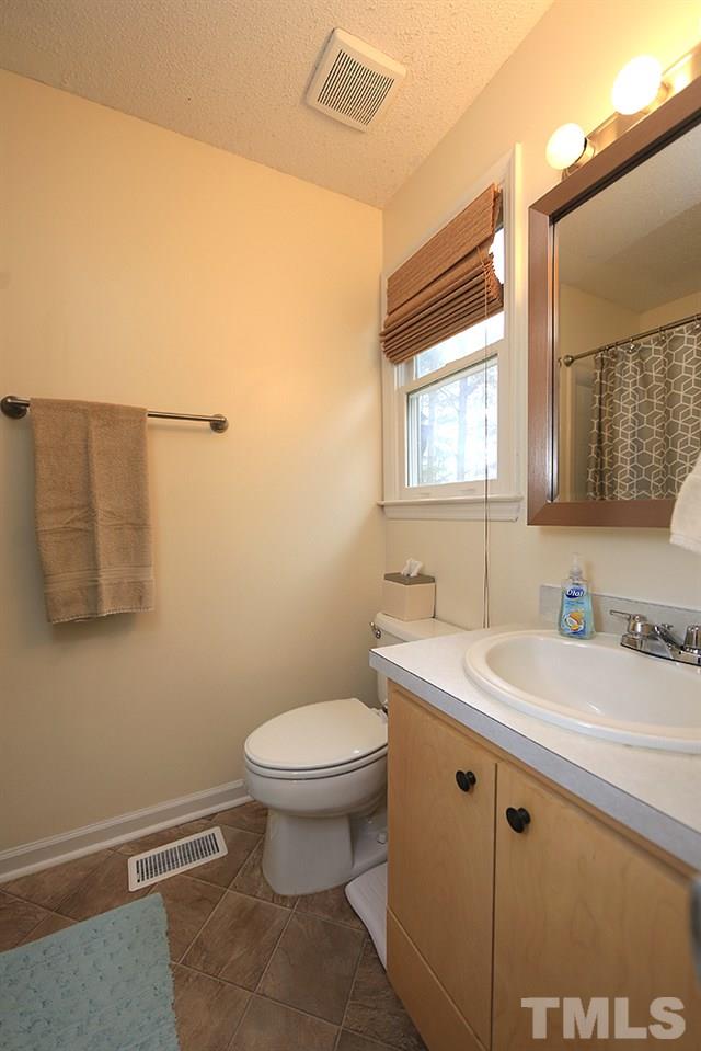 204 Lassiter Farm Road Raleigh, NC 27603 - Photo 20 of 30