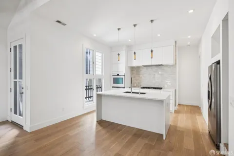 $1,545,000 | 2977 21st Street, Unit 2977A, San Francisco, CA 94110