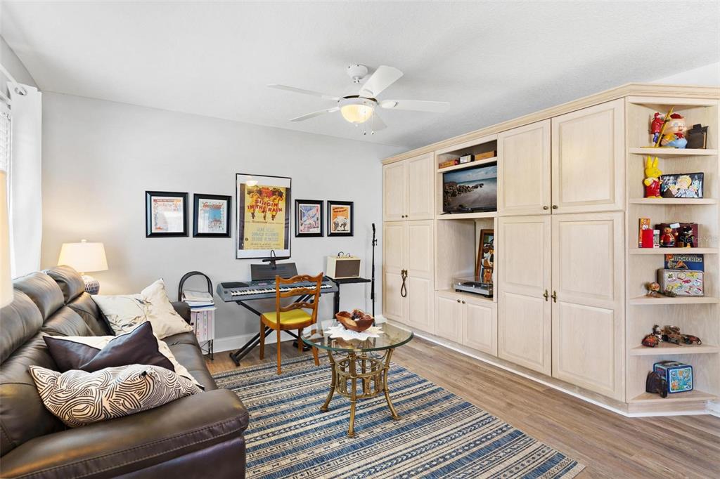 17209 Southeast 115th Terrace Road Summerfield, FL 34491 - Photo 3 of 54