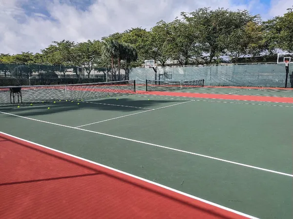 a view of a tennis court
