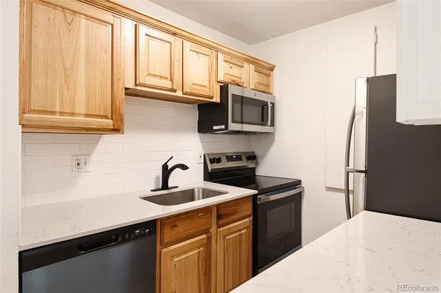 $225,000 | 5875 East Iliff Avenue, Unit D212, Denver, CO 80222