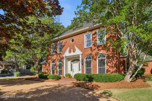 $595,000 | 106 Claiborne Chase, Ridgeland, MS 39157