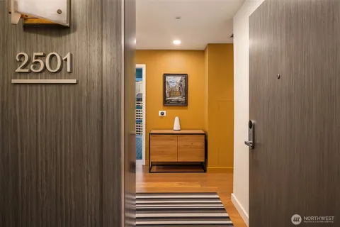 $1,299,950 | 121 Stewart Street, Unit 2501, Seattle, WA 98101