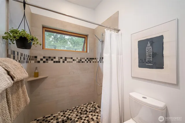 $1,250,000 | 2591 Taft Drive, Lummi Island, WA 98262