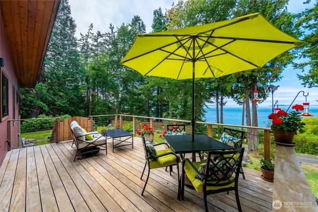 $1,250,000 | 2591 Taft Drive, Lummi Island, WA 98262