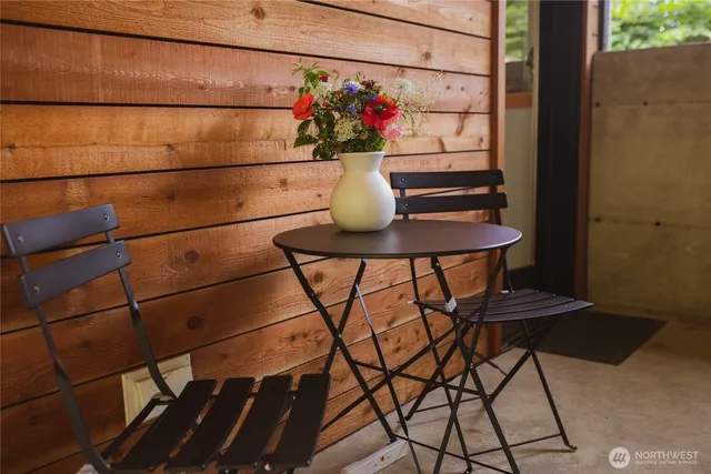 $1,250,000 | 2591 Taft Drive, Lummi Island, WA 98262