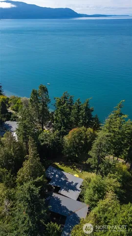 $1,250,000 | 2591 Taft Drive, Lummi Island, WA 98262