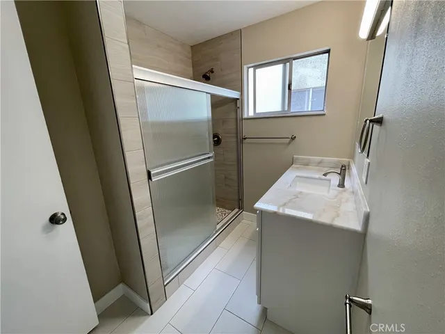 $1,945 | 2309 Cedar Avenue, Long Beach, CA 90806