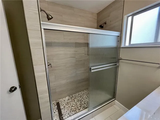 $1,945 | 2309 Cedar Avenue, Long Beach, CA 90806