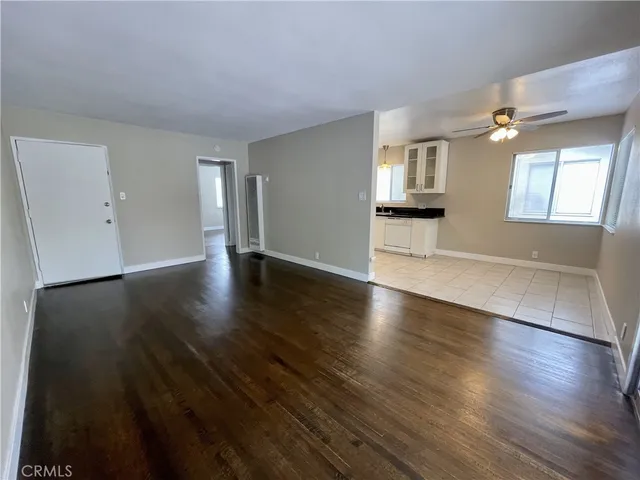 $1,945 | 2309 Cedar Avenue, Long Beach, CA 90806