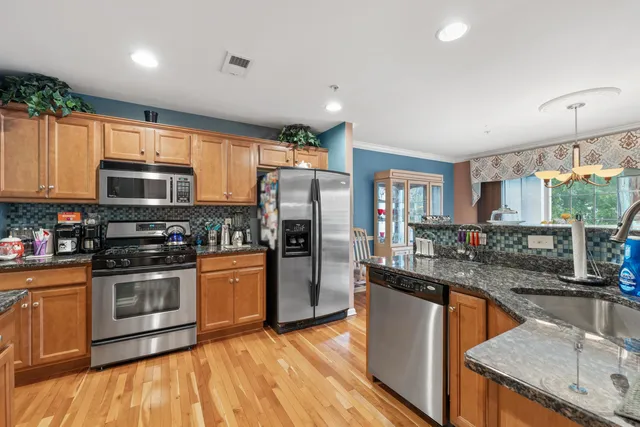 $579,000 | 62 Boatworks Drive, Bayonne, NJ 07002