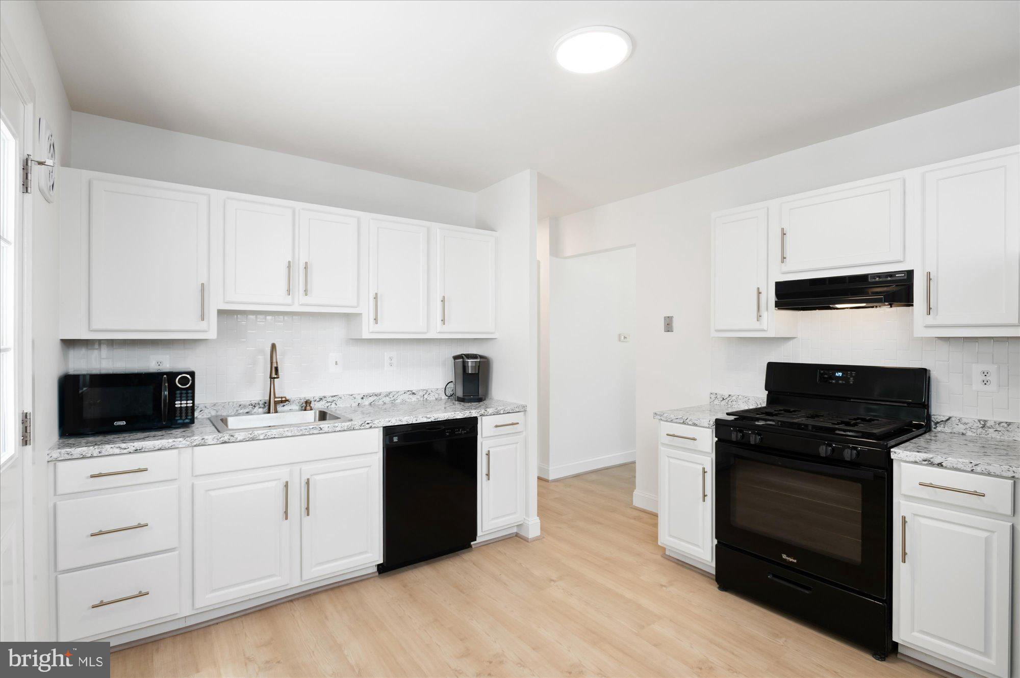 11414 Schuylkill Road Rockville, MD 20852 - Photo 13 of 50