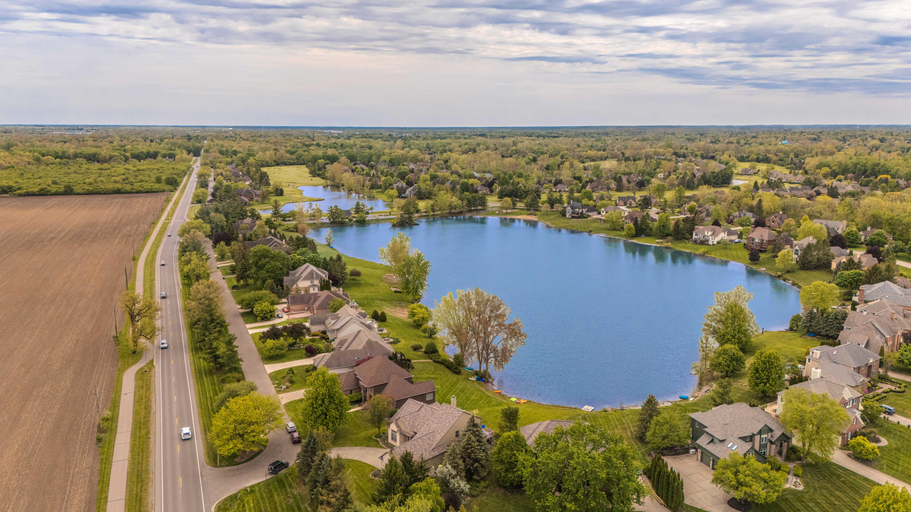 4324 Lohr Road Ann Arbor, MI 48108 - Photo 13 of 74 Aerial community with lake
