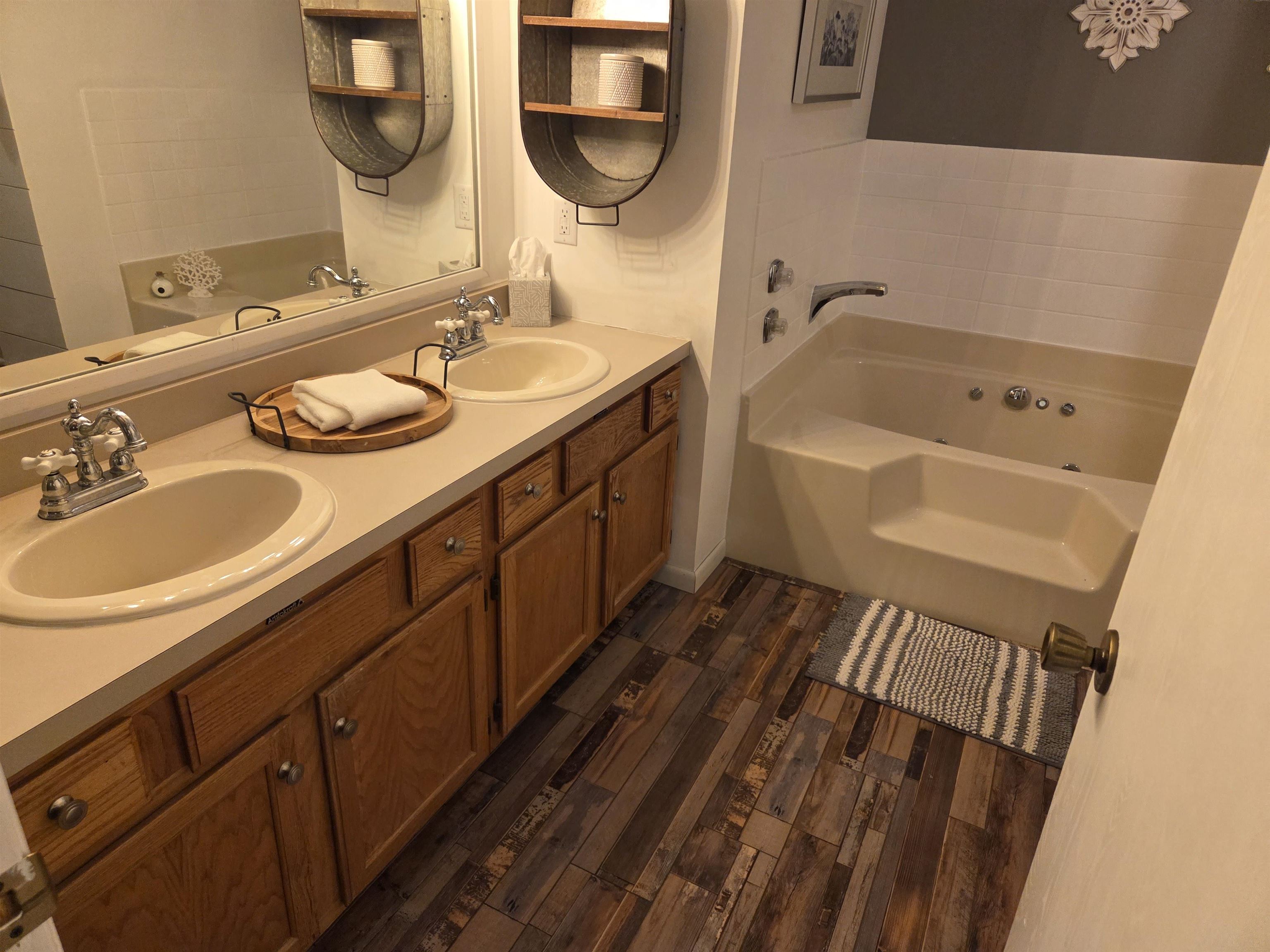 107 East Point Drive Galena, IL 61036 - Photo 17 of 23