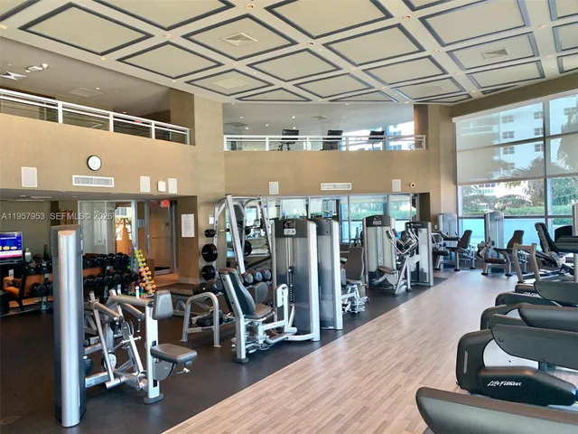 $9,000 | 3101 South Ocean Drive, Unit 1701, Hollywood, FL 33019