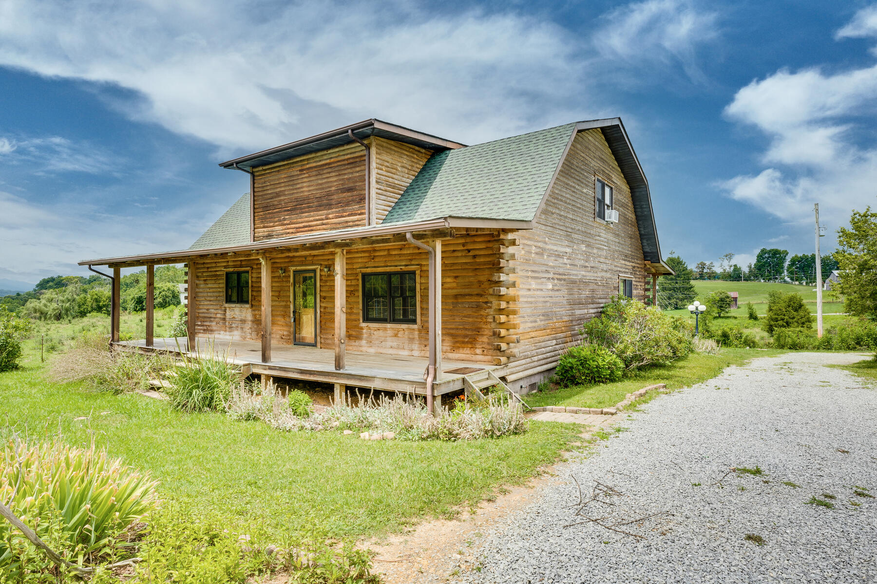 587 Watauga Road Watauga, TN 37694 - Photo 37 of 67 037 (8)