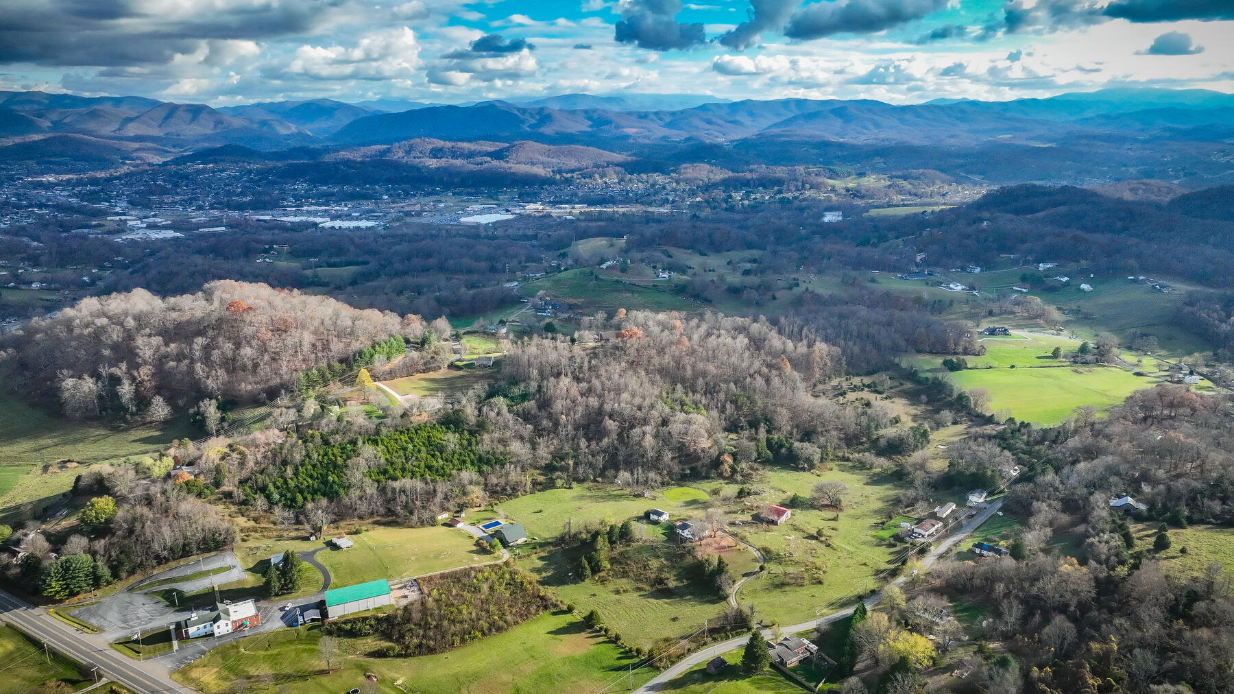 587 Watauga Road Watauga, TN 37694 - Photo 65 of 67 112