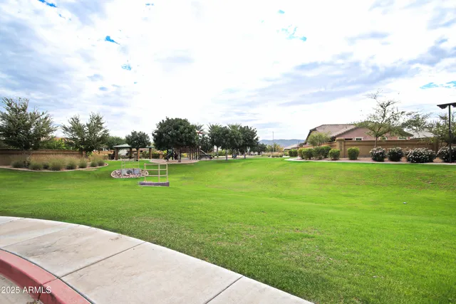a view of outdoor space with city view