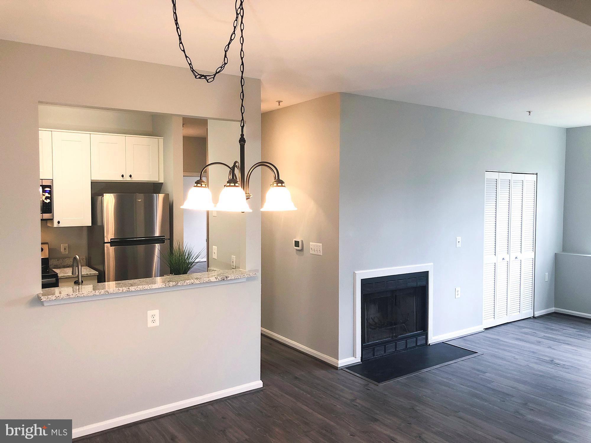 603 Forest Walk Lane, Unit 101 Odenton, MD 21113 - Photo 4 of 22