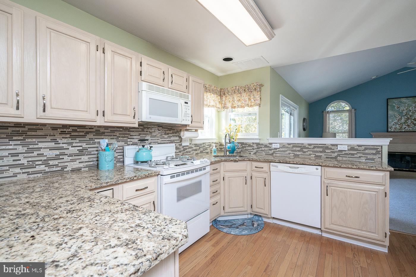 56 Plum Tree Drive Sewell, NJ 08080 - Photo 9 of 33 Kitchen