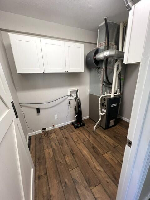 69225 Section Street Edwardsburg, MI 49112 - Photo 11 of 13 Utility Room 1 Section