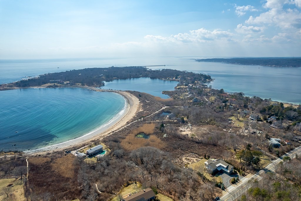 41 Farrington Avenue Gloucester, MA 01930 - Photo 1 of 37