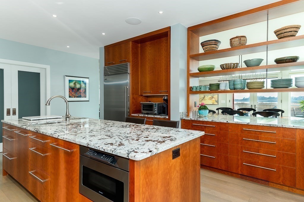 41 Farrington Avenue Gloucester, MA 01930 - Photo 12 of 37