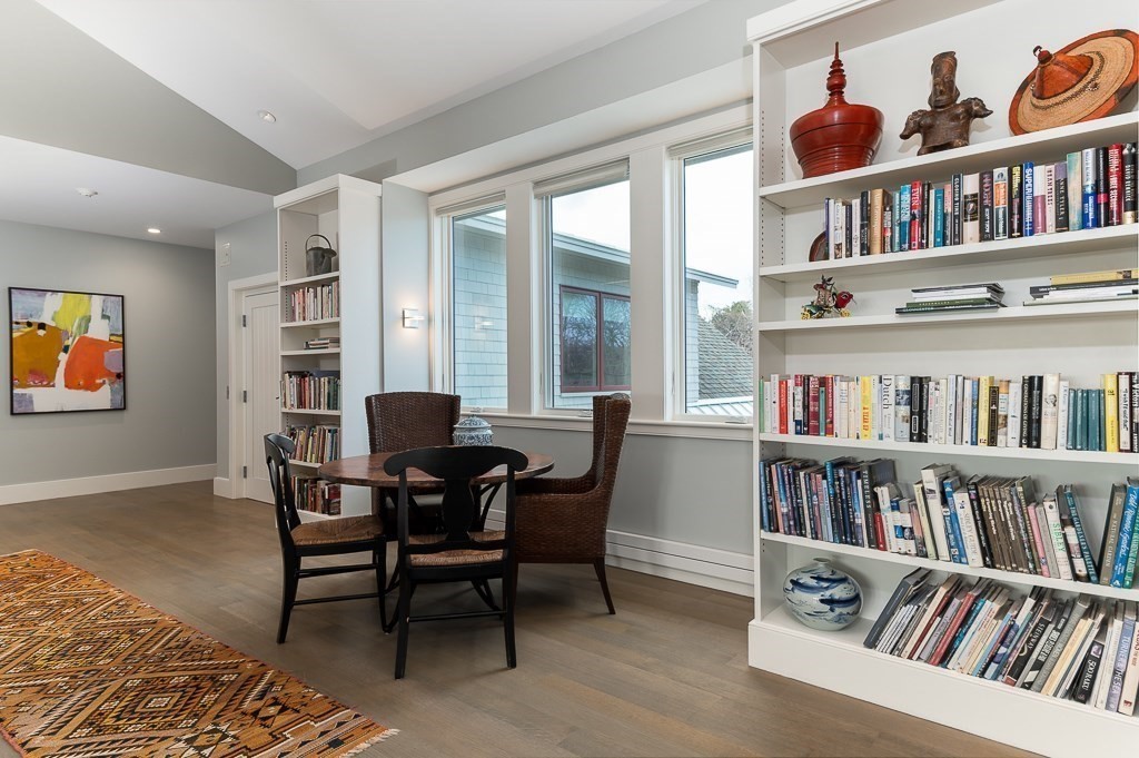 41 Farrington Avenue Gloucester, MA 01930 - Photo 19 of 37