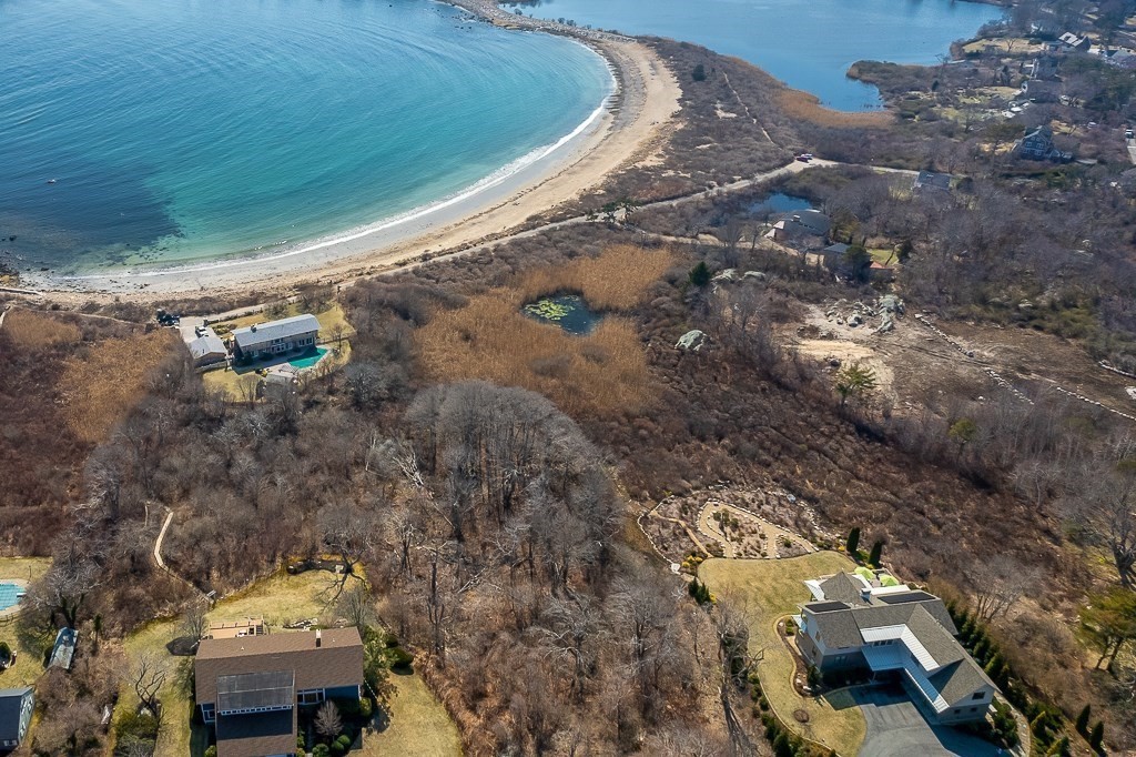 41 Farrington Avenue Gloucester, MA 01930 - Photo 2 of 37