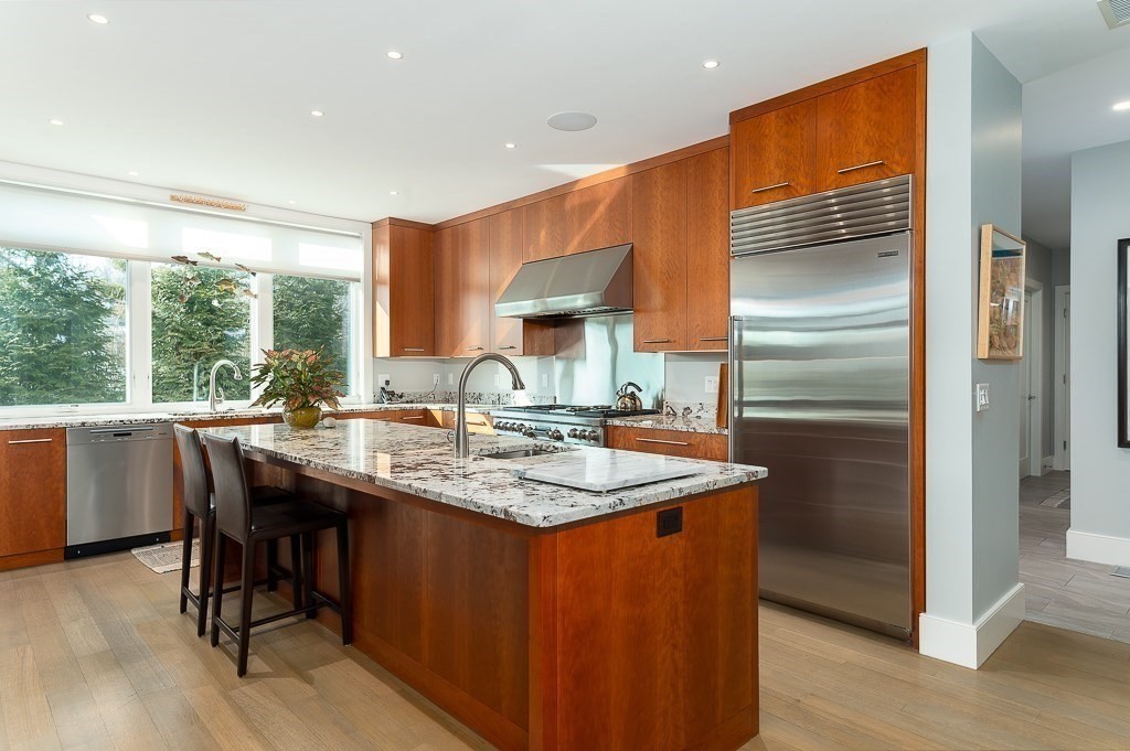 41 Farrington Avenue Gloucester, MA 01930 - Photo 10 of 37