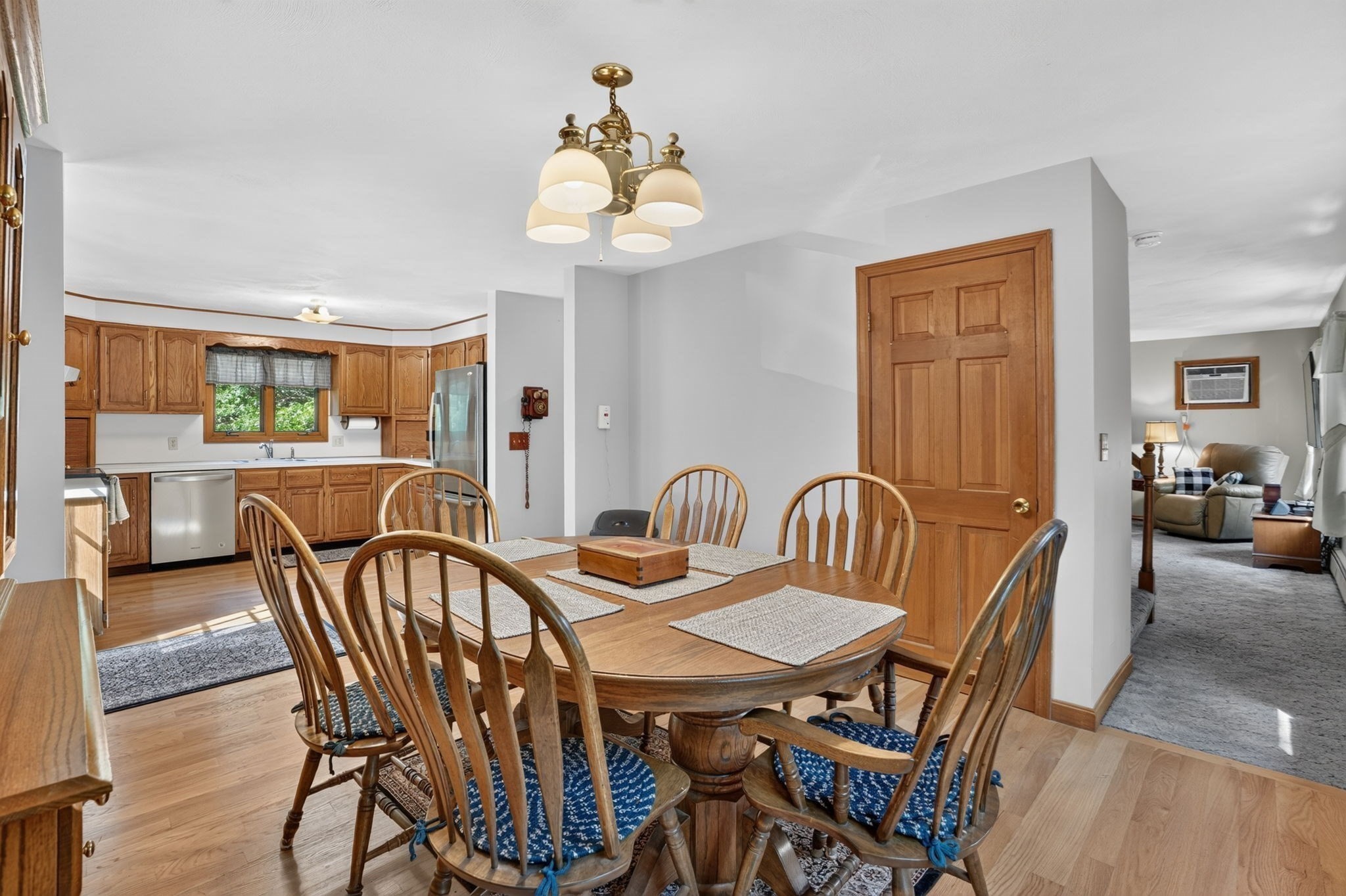 210 Tispaquin Street Middleboro, MA 02346 - Photo 11 of 38 Gallery Image 11