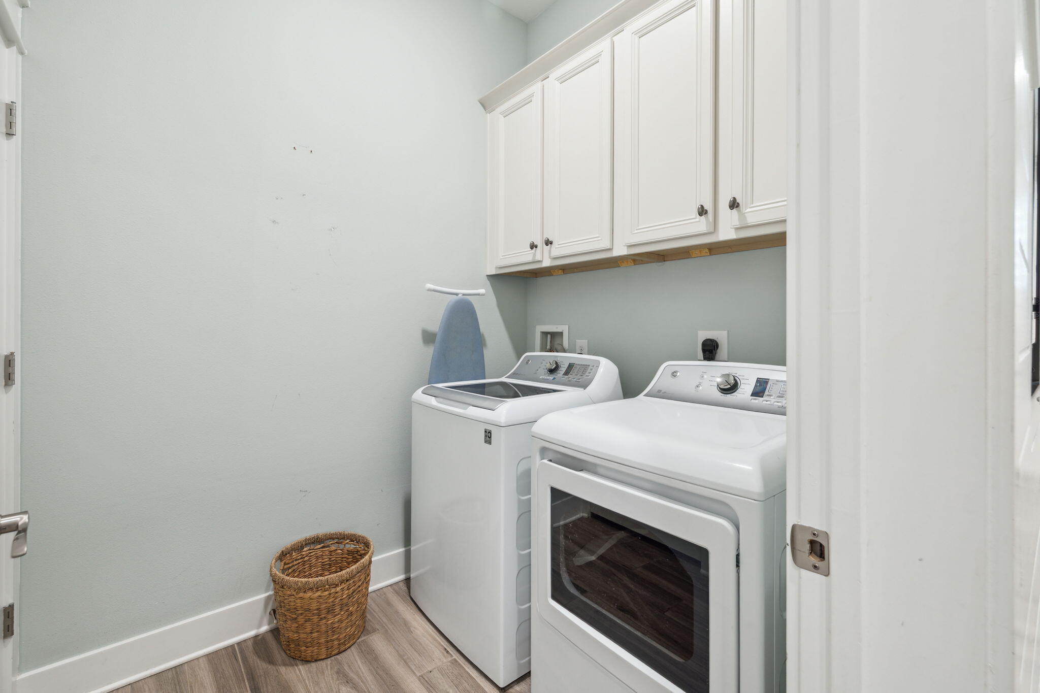 25 Pine Lands Loop East, Unit B Inlet Beach, FL 32461 - Photo 24 of 37 a utility room with dryer and washer