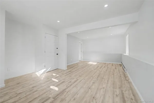 $3,600 | 25 Clinton Street, Middletown, NY 10940