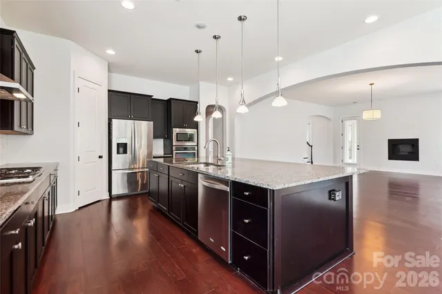 $879,000 | 657 Chase Court, Fort Mill, SC 29708