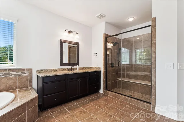 $879,000 | 657 Chase Court, Fort Mill, SC 29708