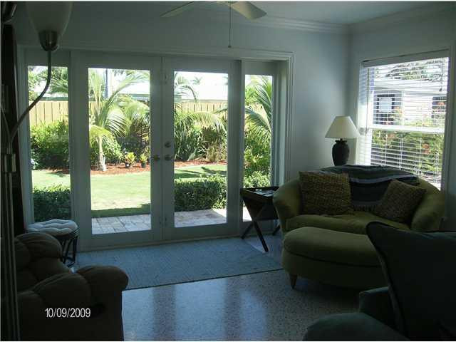 439 Northeast 32nd Street Boca Raton, FL 33431 - Photo 5 of 25 Exterior Front