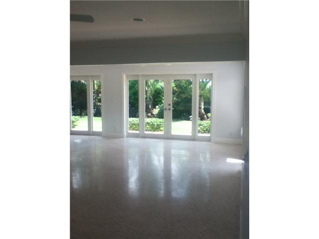 439 Northeast 32nd Street Boca Raton, FL 33431 - Photo 10 of 25 Exterior Front